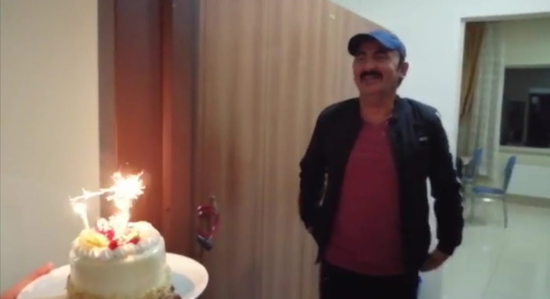 Karantinadaki vatandaşa ‘Doğum günü’ sürprizi