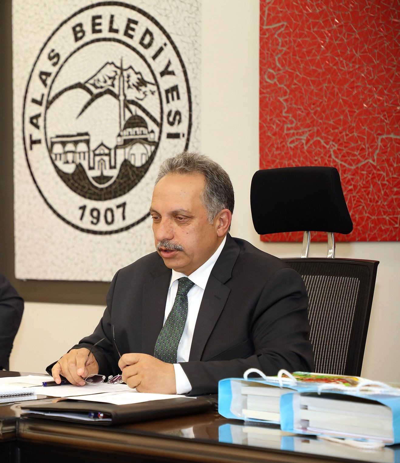 Başkan Yalçın, İbrahim Gökçek’in Talas’a defnedilmesi konusuna açıklık getirdi