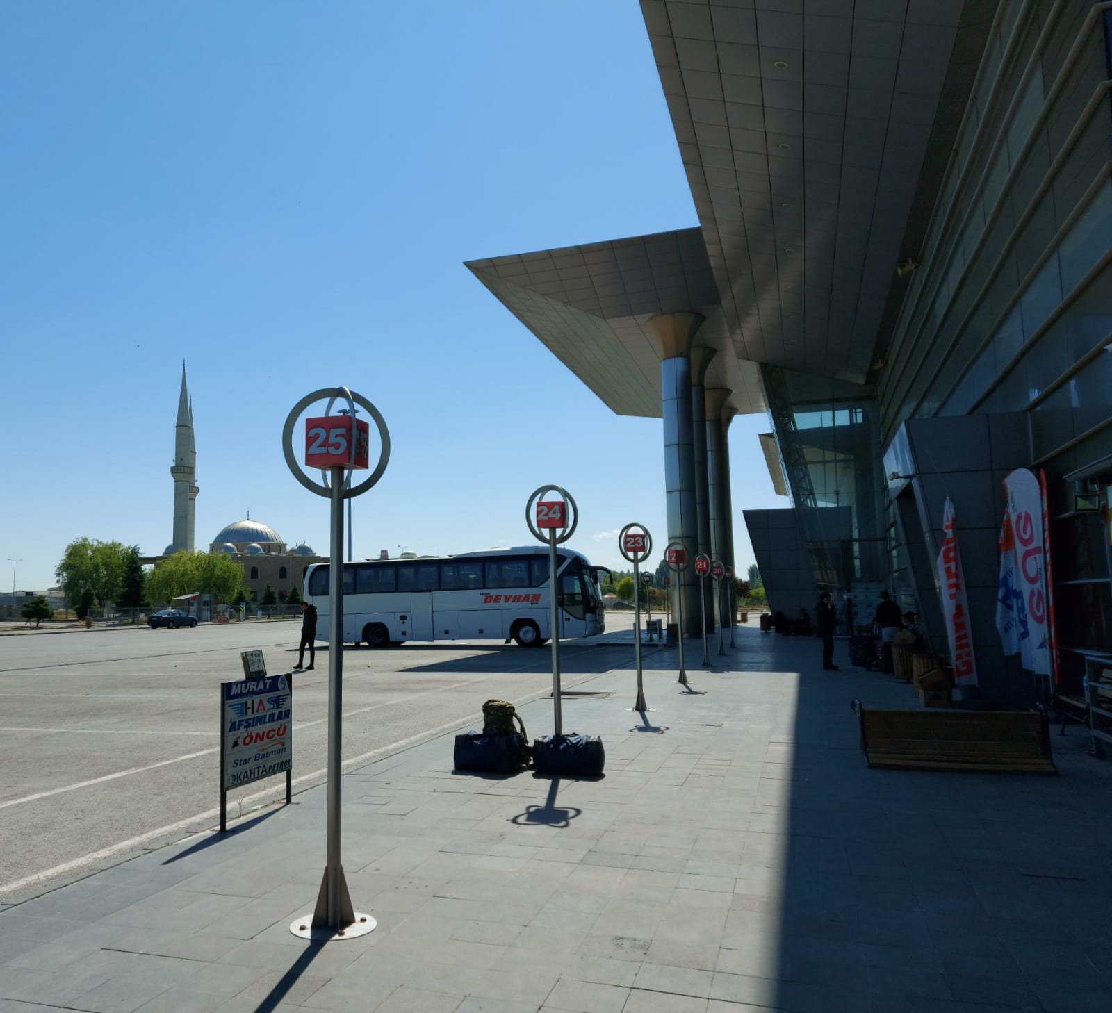 Birliklerden terhisler başladı