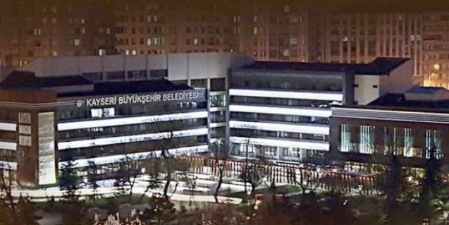 Kayseri’de ihtiyaç sahiplerinin evlerine yemek servisi