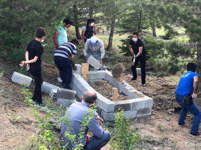 Üvey babasının öldürdüğü küçük Alperen toprağa verildi
