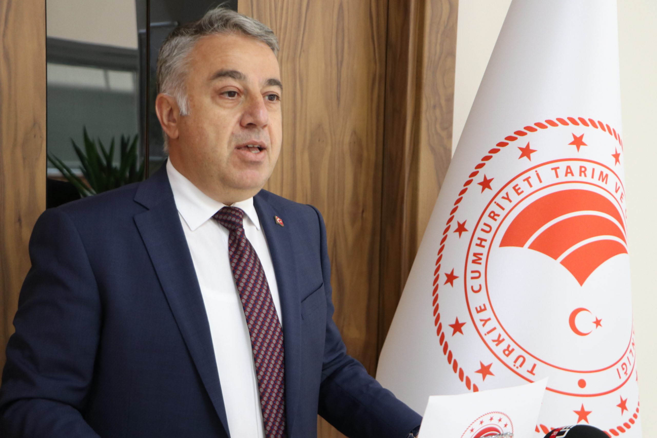 Mustafa Şahin: “Amacımız, sağlıklı bireyler yetiştirebilmek için yılda en az 300 litre süt ve süt ürünü tüketmenin sağlanmasıdır”