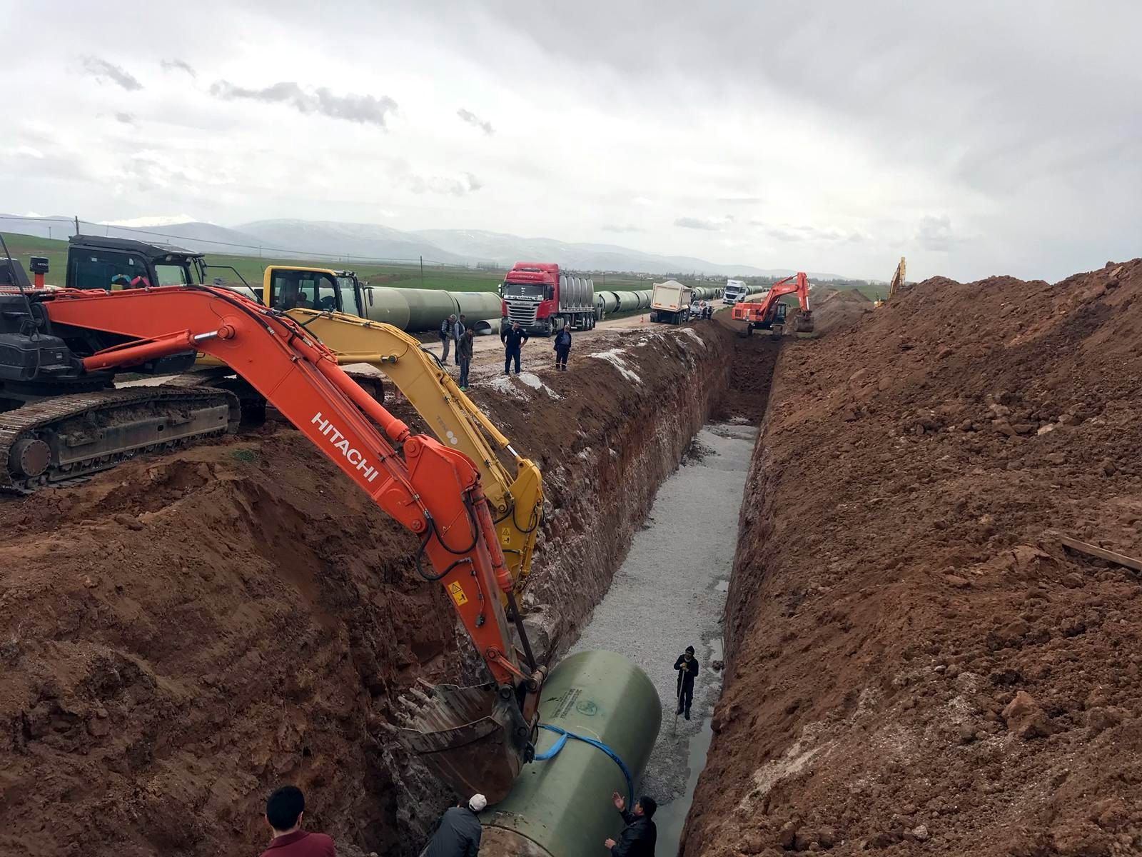 Elbaşı – Karadayı sulamasında çalışmalar hızla devam ediyor