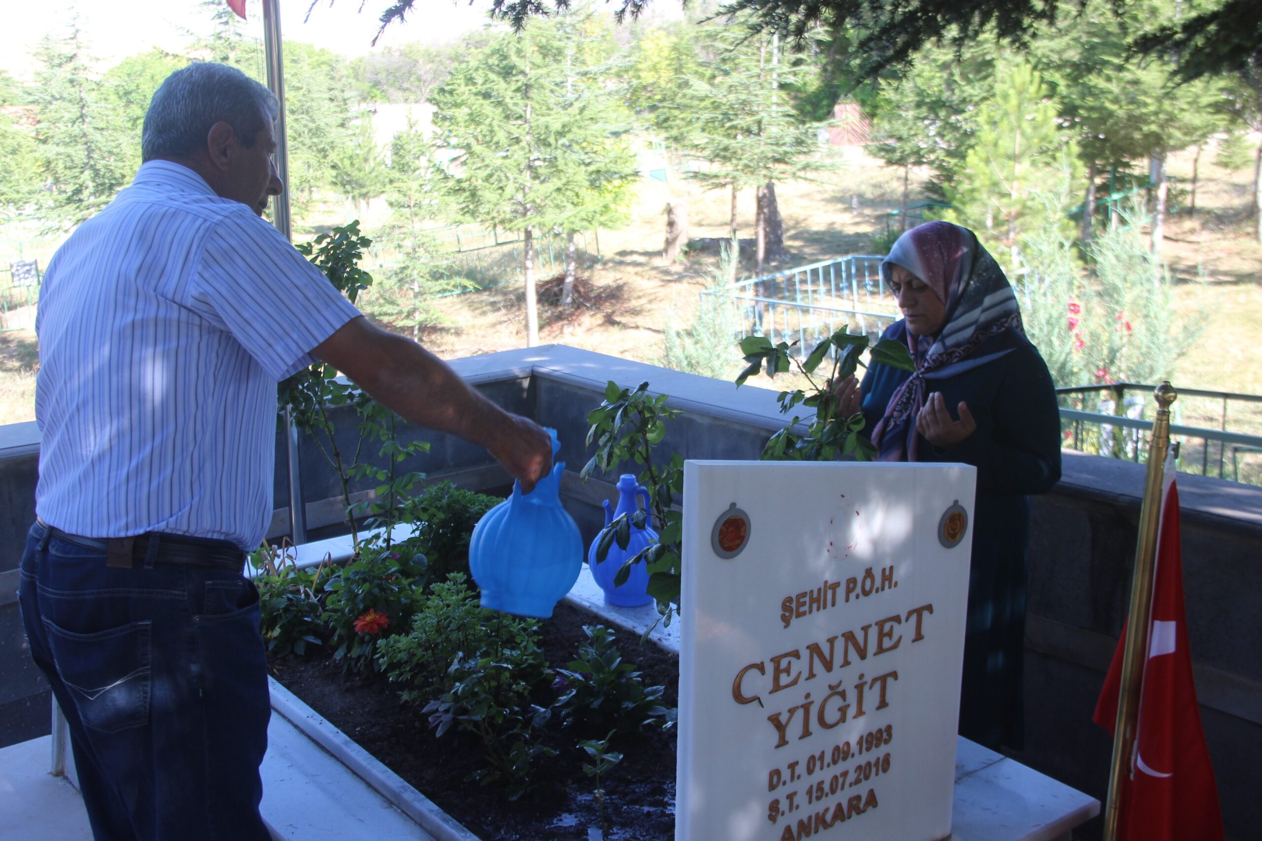 15 Temmuz Şehidi Cennet Yiğit’in annesi Huriye Yiğit: “Özlemimiz büyük ama gururumuz daha büyük”