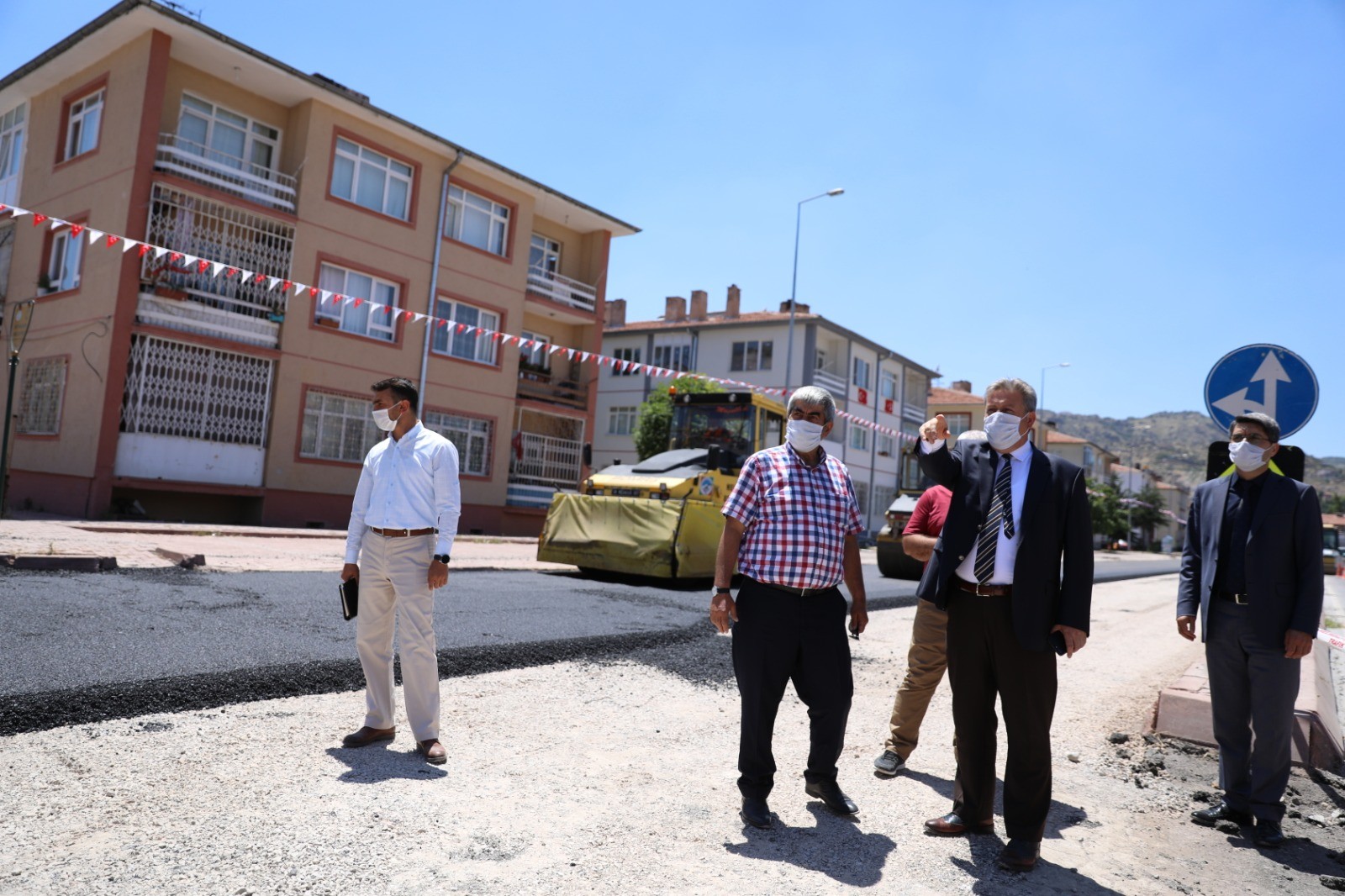 Palancıoğlu, “Yeniköy Mahallesi’ne hayırlı olsun”