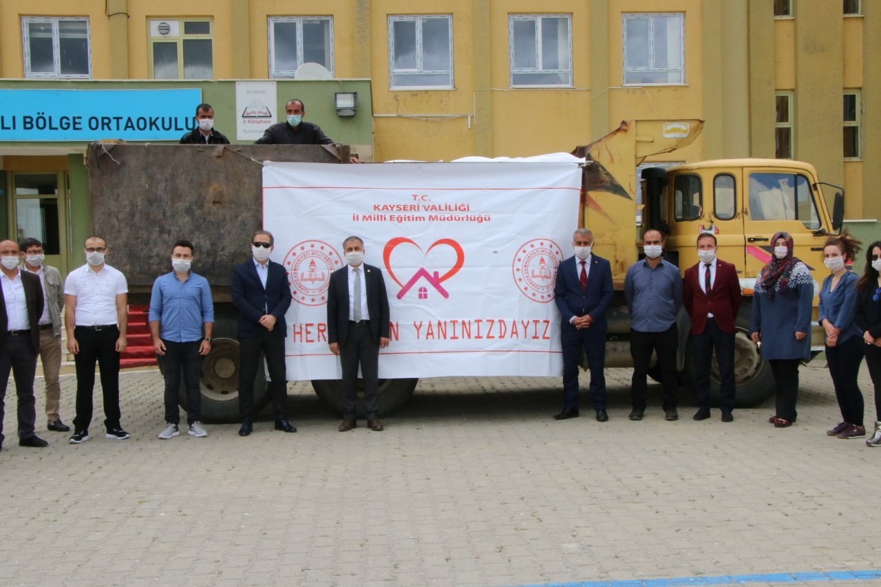 Öğretmenler pandemi sürecinde gönülleri fethetti