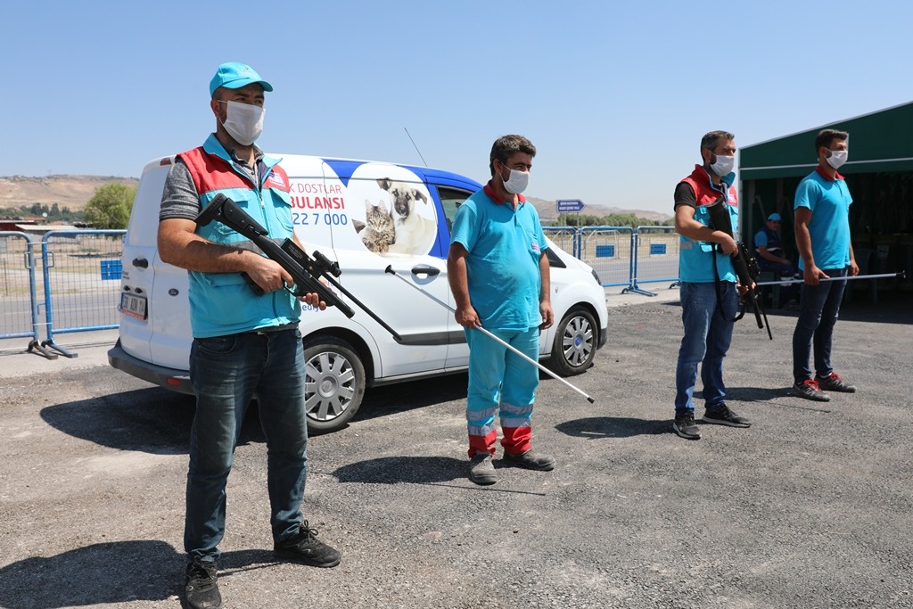 KOCASİNAN KURBAN TATBİKATI YAPTI