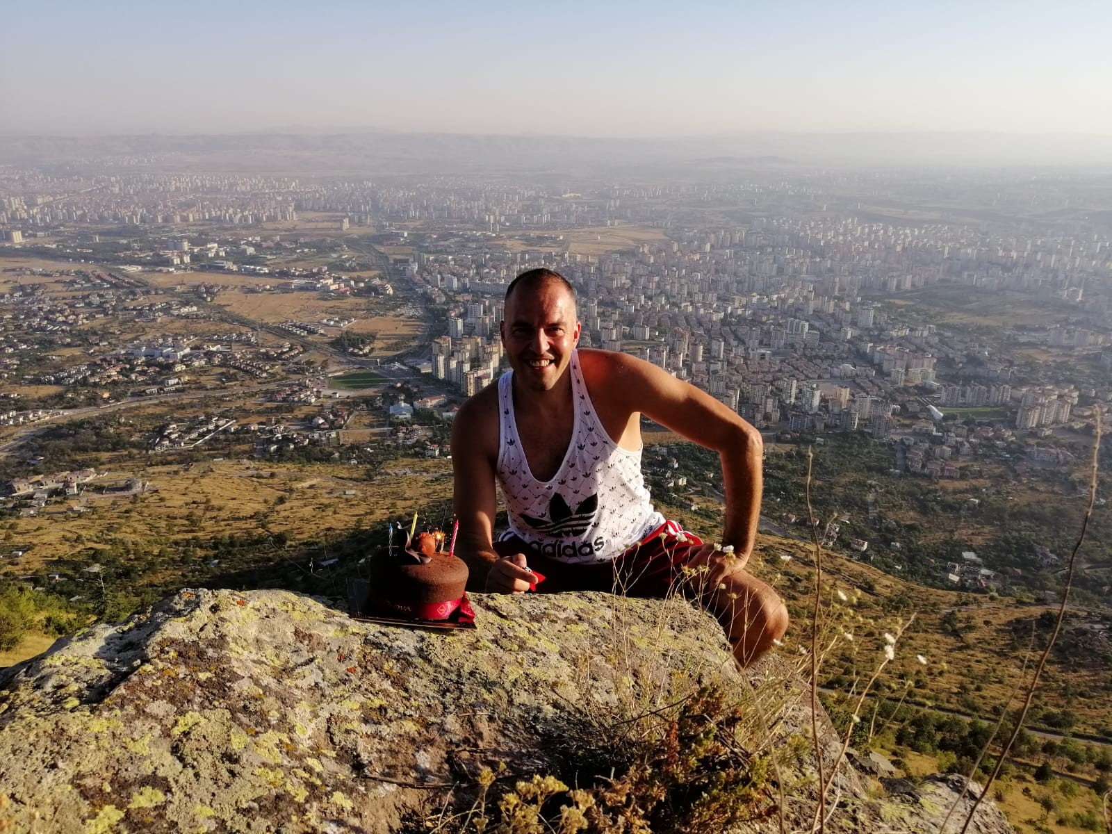 Ali Dağı Zirvede Doğum günü kutlaması