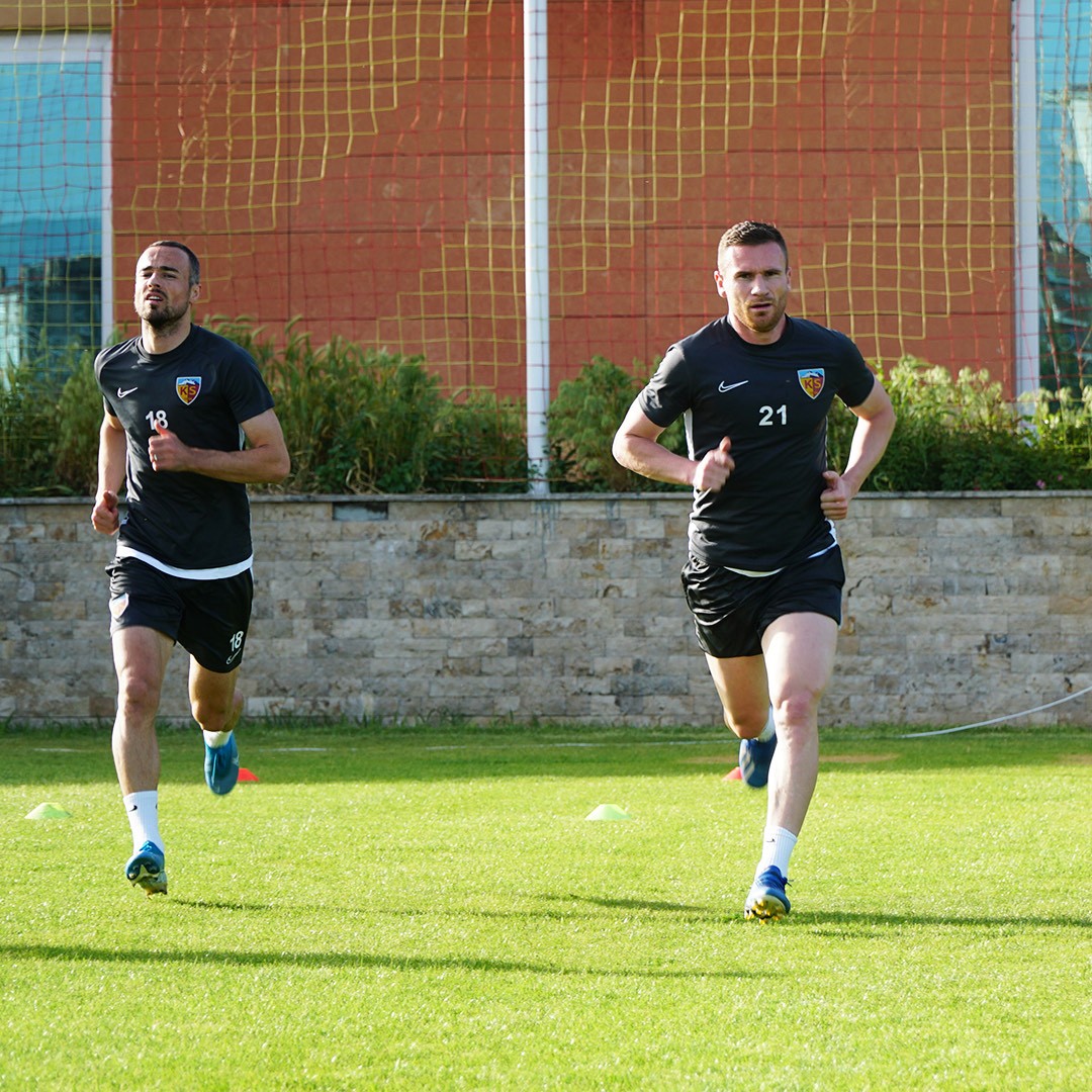 Kayserispor’da 3 futbolcu kadro dışı