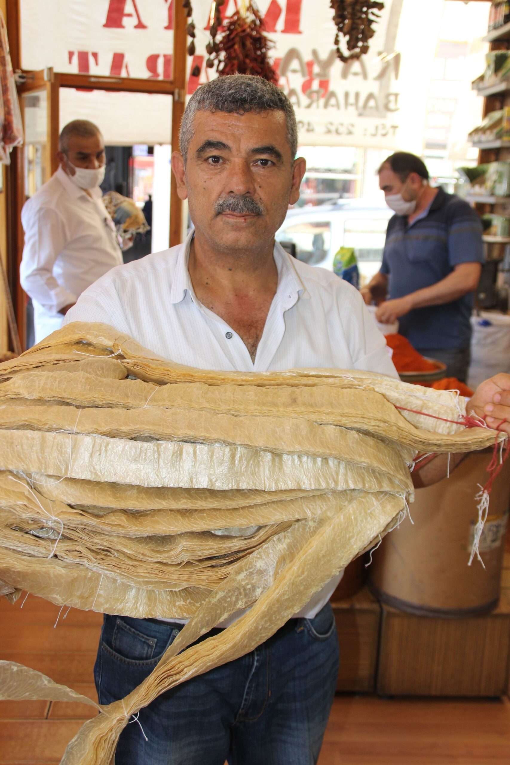 Kayserililer bu sene sucuğu yüzde 20 zamlı yapacak