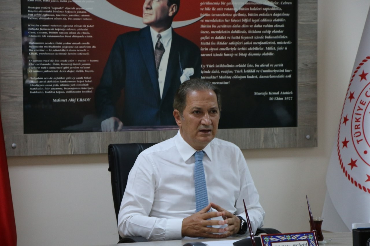 Ekinci, 16 ilçe Müdürü ile ‘Öğretmen Eğitimi’ toplantısı yaptı