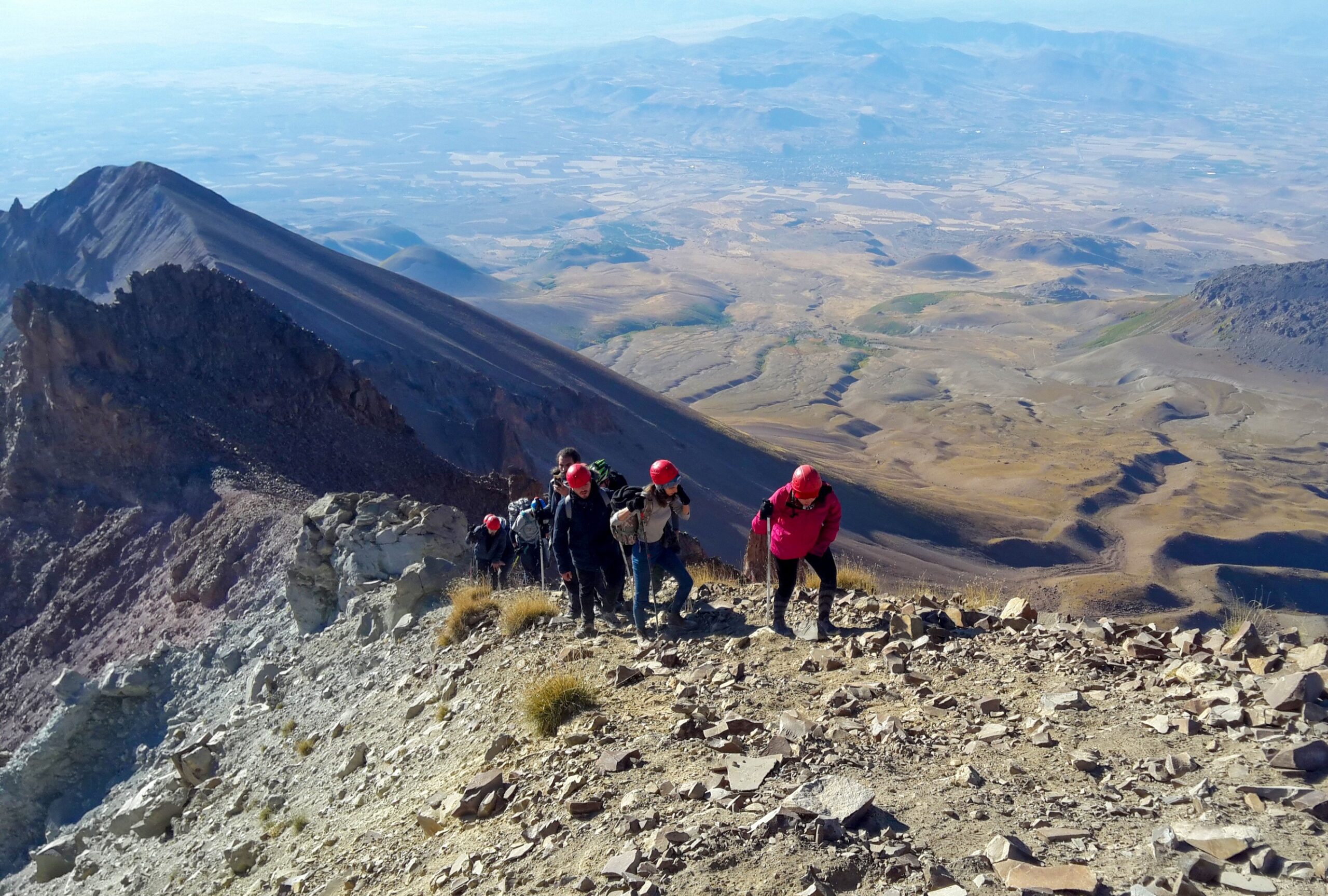 Erciyes’te tarifeli zirve tırmanışları başlıyor