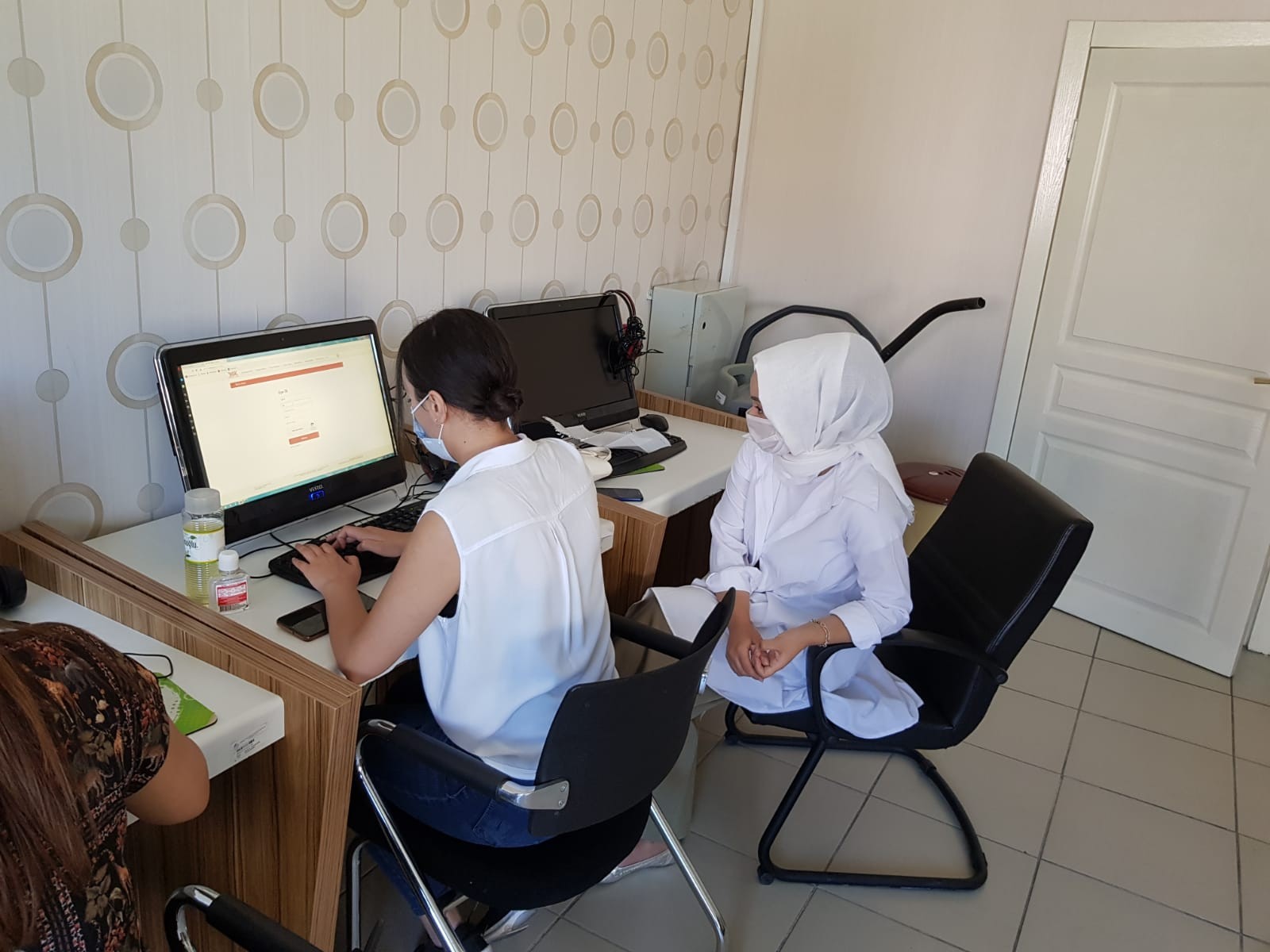 Büyükşehir’in üniversite tercihi yapacak adaylara verdiği tercih desteği devam ediyor