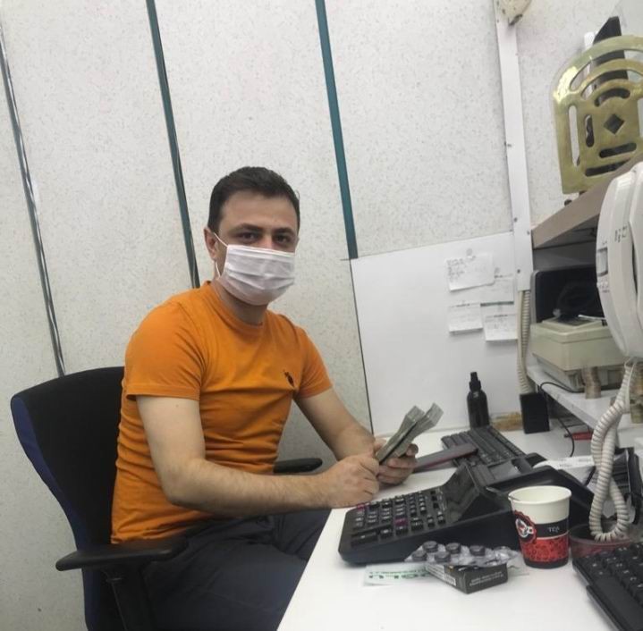 Duyarlı müşteri fazladan verilen 22 bin 900 TL’yi iade etti