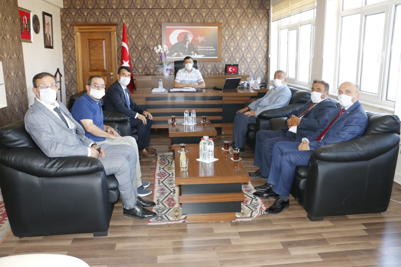 MHP İlçe Başkanı Yahya Sümer’den Kaymakam Bayram’a ziyaret