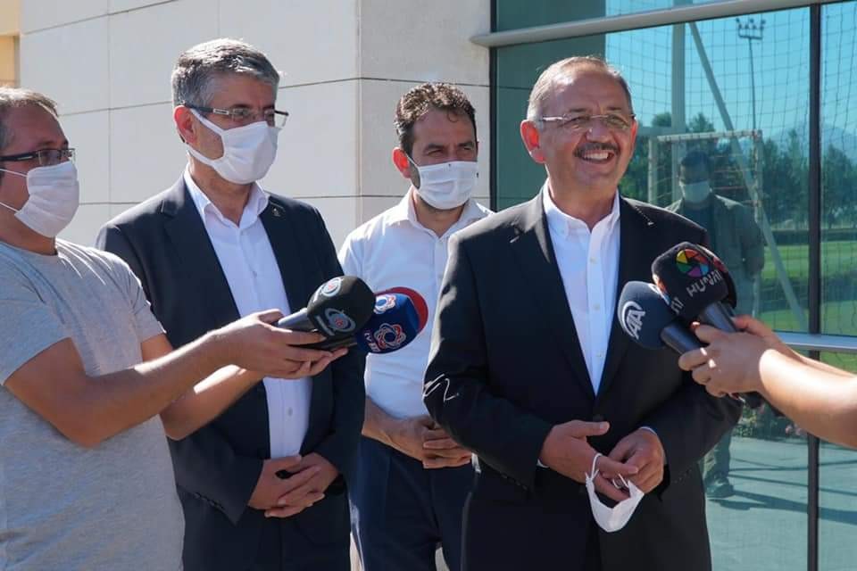 Berna Gözbaşı: “Transfer tahtamızda bir sorun yok”