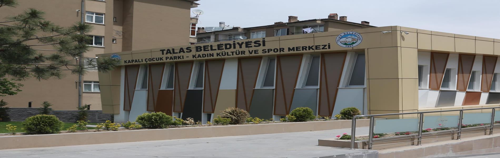 Talas Belediyesi’nde iki istifa