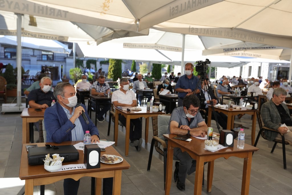 Şartlı bağış için hayırseverler sıraya giriyor