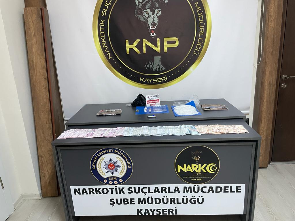 KOCASİNAN’DA UYUŞTURUCU OPERASYONU: 1 GÖZALTI