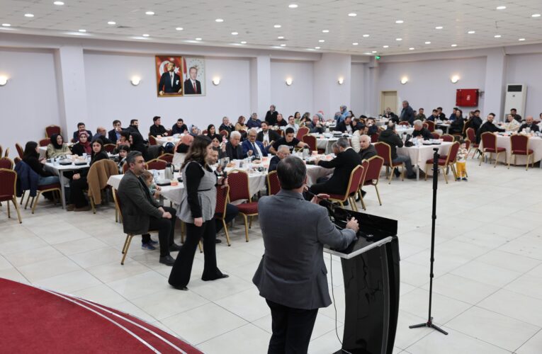 Başkan Özdoğan, İftarda Teşkilat Mensuplarıyla Buluştu