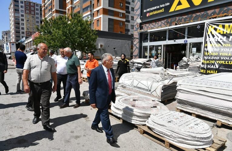 Büyükkılıç, Erkilet Bulvarı Asfalt Yenileme Çalışmalarını Yerinde İnceledi