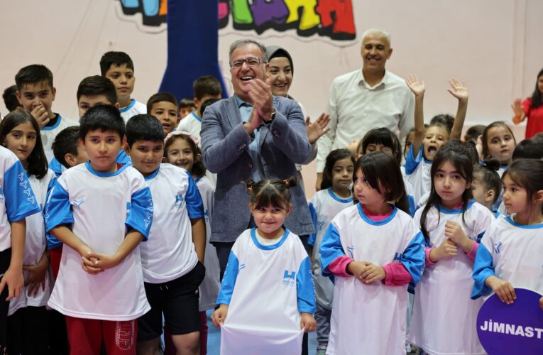Başkan Özdoğan: “Çocuklarımıza sağlıklı yaşam alışkanlığı kazandırmak önceliğimizdir”