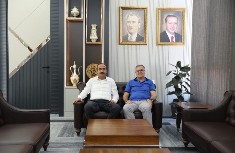 BAŞKANI ÖZDOĞAN, BAŞKANI İLMEK’İ MAKAMINDA AĞIRLADI