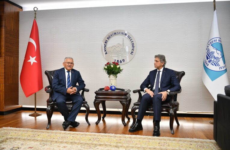 Başkan Büyükkılıç, AK Parti Genel Başkan Yardımcısı Demir’i  Makamında Ağırladı